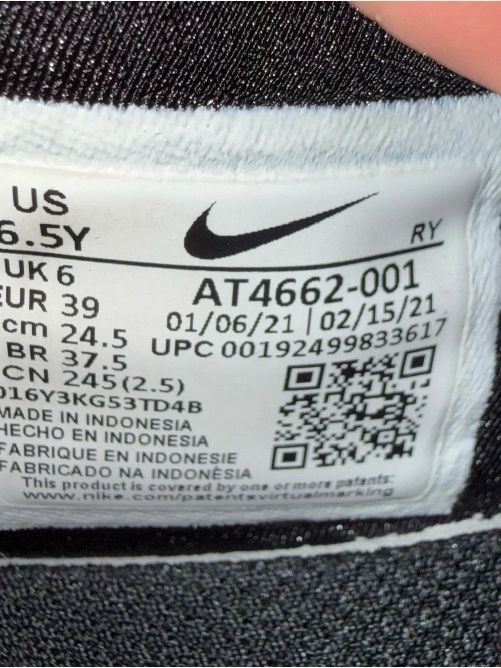 Nike Black & White Slip-On Athletic Sneakers